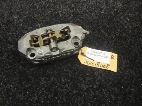 REMKLAUW RECHTS VOOR Ducati 939 Supersport 2017 - 2018