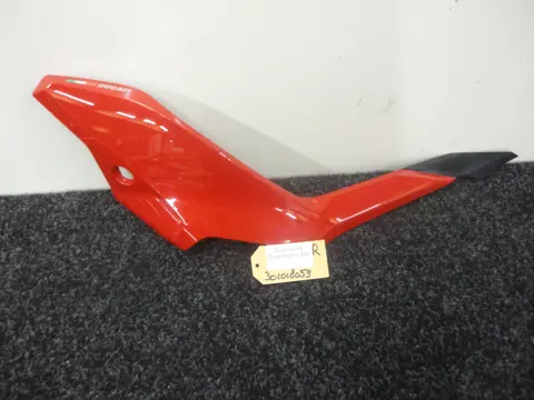 RECHTER ACHTERKANT Ducati 939 Supersport 2017 - 2018