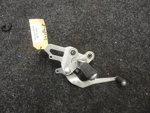 RECHTER SCHETSPLAAT Yamaha MT 07 2014 - 2017