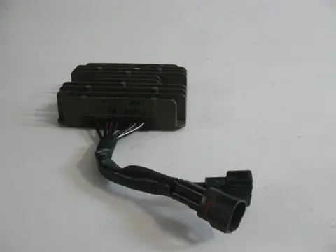 Regulator rectifier  Suzuki SFV 650 Gladius 2009 - 2015