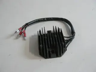 Regulator rectifier  Suzuki GS 500 E 1989 - 2001