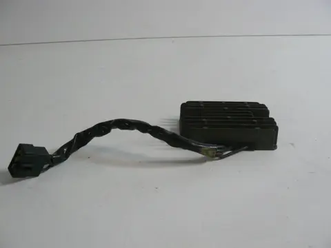 Regulator rectifier  Triumph TT 600 2002 - 2003