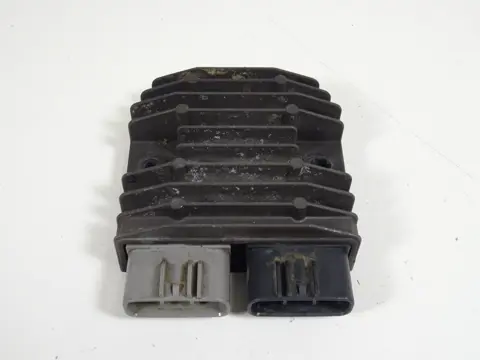 SPANNINGSREGELAAR Yamaha MT-01 2005 - 2011