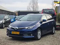 Toyota Auris 1.8 Hybrid Panodak/Camera/Clima/LED