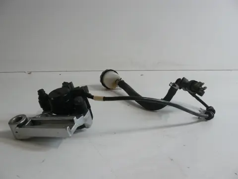 ACHTER REMKLAUW Triumph TT 600 2002 - 2003