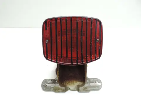 ACHTER LICHT Kawasaki LTD 440 1970 - 2012