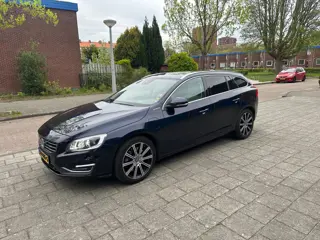 Volvo V60 2.4 D6 Twin Engine Summum EURO 6 Hybrid