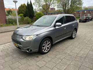 Mitsubishi Outlander 2.0 PHEV Instyle+