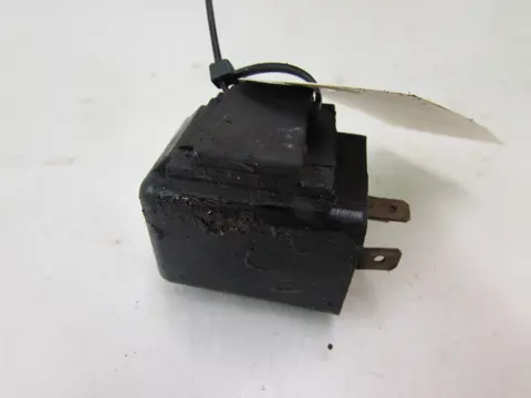 RELAIS Honda VF 700 750 C Magna 1983 - 1985