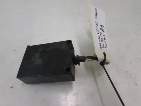 CDI UNIT Honda VF 700 750 C Magna 1983 - 1985