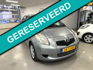 Toyota Yaris 1.3 VVTi Sol