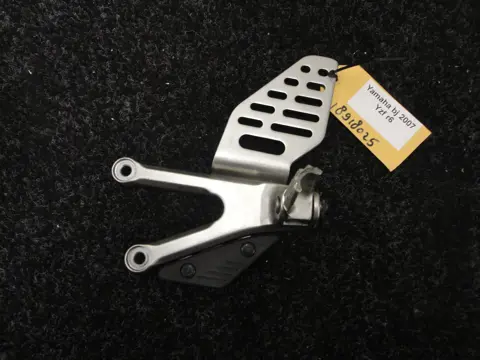 LINKER SCHETSPLAAT Yamaha YZF R6 2006 - 2007