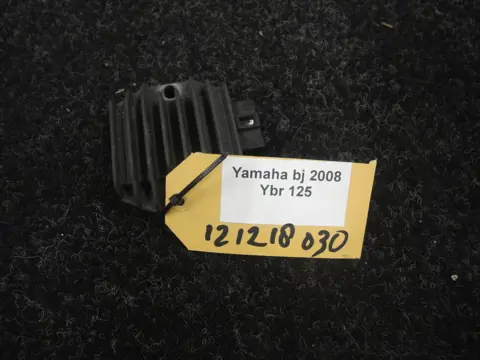 SPANNINGSREGELAAR Yamaha YBR 125 2008 - 2011