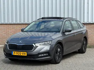 Skoda Octavia Combi 1.0 TSI Business Edition Panorama/ Keyless