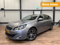 PEUGEOT 308 SW 1.2 PureTech Style / PANO / CRUISE / CLIMA / NAVI / PDC /