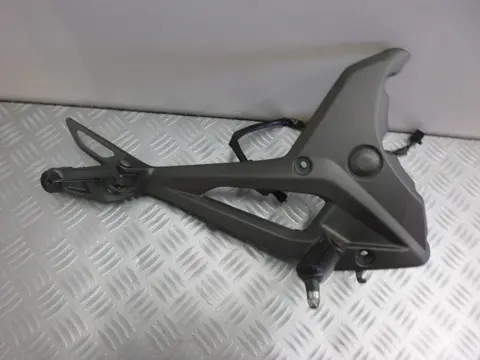 RECHTER SCHETSPLAAT Honda NC 700 X 2011 - 2015