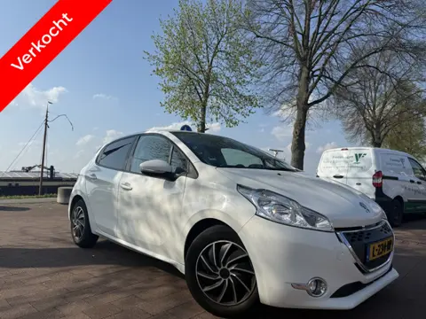Peugeot 208 1.4 e-HDi Stoel-Verwarming|Sensoren|Navigatie