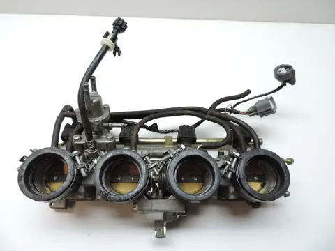 GASKLEPHUIS Honda CBR Fireblade 2000 - 2001