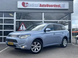 Mitsubishi Outlander 2.0 PHEV Instyle+ /Leder/Schuifdak/Camera/Trekhaak/Stoelverw./