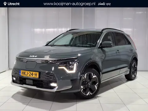Kia Niro EV Air 64.8 kWh  Stoel en Stuur verwarming, Apple Carplay/Android Auto, Navigatie, Camera.