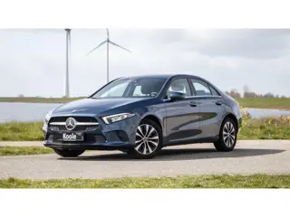Mercedes-Benz A-klasse 250 e Business Line CARPLAY / CAMERA / LEER / DEALER ONDERHOUDEN