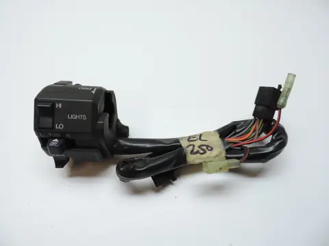 STUURSCHAKELAAR LINKS Kawasaki EL 250 1988 - 1995
