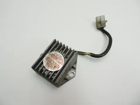 SPANNINGSREGELAAR Honda Goldwing GL 1974 - 1979
