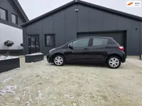 Toyota Yaris 2018 Hybrid Active Automaat, Achteruitrijcamera, BTW- auto