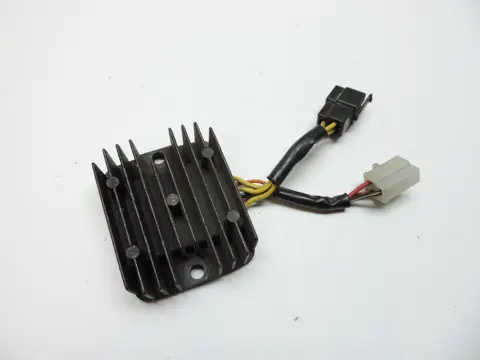 SPANNINGSREGELAAR Suzuki DR 800 1970 - 2012
