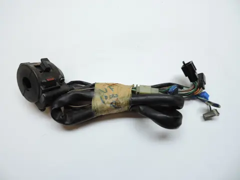 STUURSCHAKELAAR LINKS Honda VF 1000 R 1984 - 1988
