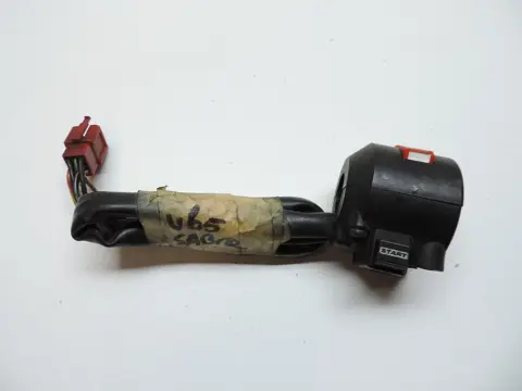 STUURSCHAKELAAR RECHTS Honda VF 1100 Sabre 1984 - 1985