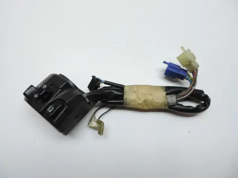 STUURSCHAKELAAR LINKS Yamaha YZF 1000 Thunderace 1995 - 2002