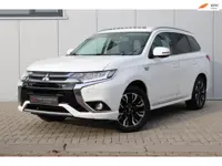 Mitsubishi Outlander 2.0 PHEV Prestige+ OPENDAK I 360 CAM I KEYLESS I AFN. TREKH. I LEDER I SUBWOOFE
