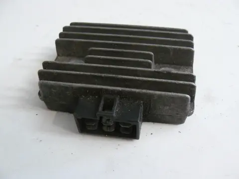 Regulator rectifier  Kawasaki GPZ 750 1984 - 1988