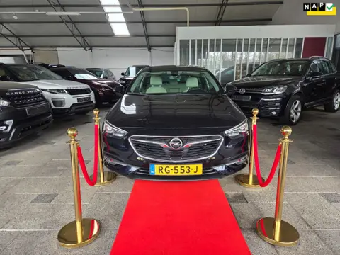 Opel Insignia Grand Sport 1.6 CDTI OPC Unique Edition