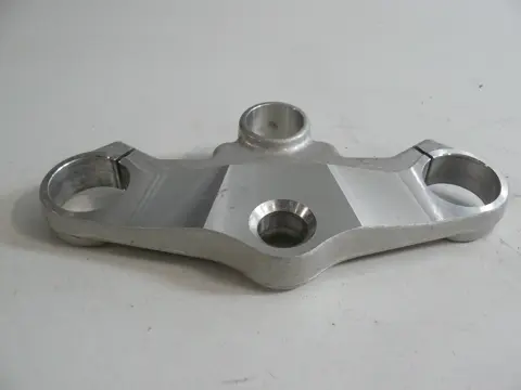 Fork top bridge Triumph 595 T Daytona 1997 - 1999