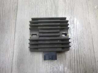 SPANNINGSREGELAAR MV Agusta 800 Brutale 2016 - 2017