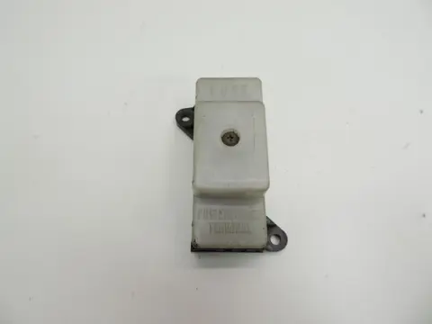 ZEKERINGKAST Suzuki GSX 750 1984 - 1986