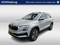 Škoda Karoq 1.0 TSI Ambition / PANO/ STUUR+STOEL VERWARMING/ PARK.SENSOREN V+A/ CAMERA/ ACC/ SMARTLI