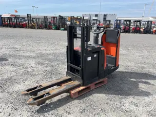 BT SPE200DN Electric Stacker (bj 2016)