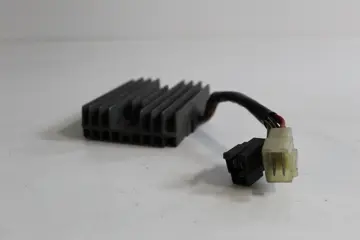 Regulator rectifier  Suzuki TL 1000 1996 - 2001