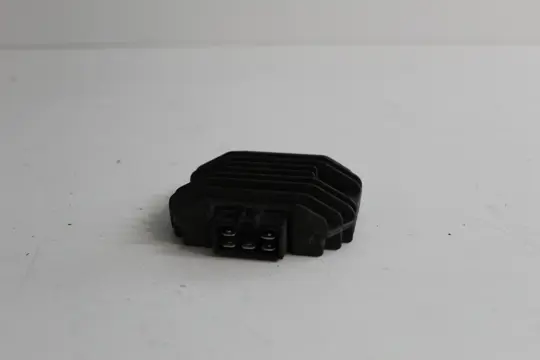 Regulator rectifier  Yamaha YZF R 125 2008 - 2014