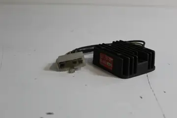Regulator rectifier  Yamaha XJ 900 F 1983 - 1994