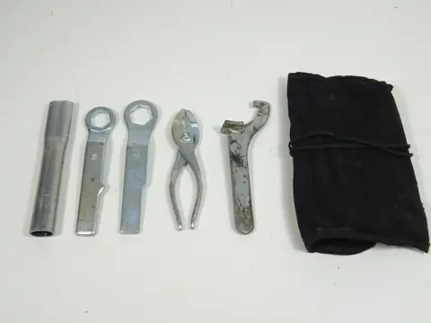 GEREEDSCHAPSET Yamaha XJ 600 Diversion 2008 - 2011