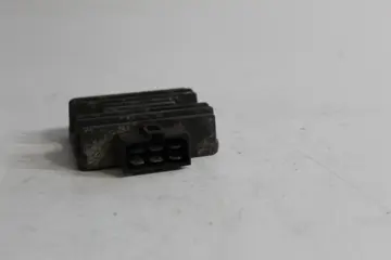 Regulator rectifier  Kawasaki GPZ 305 1970 - 2012