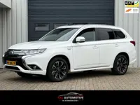Mitsubishi Outlander 2.0 PHEV instyle NAVI / PDC / CRUISE