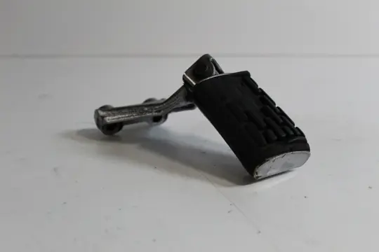 Pillion step left  Yamaha V max 1987 - 2002