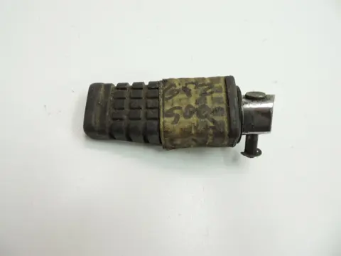 VOETSTEUN LINKS Kawasaki GPZ 500 1988 - 1994
