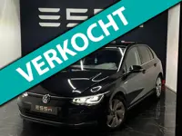 Volkswagen Golf 1.5 eTSI Style Pano IQ Memory Trekhaak Sfeer ACC