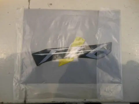 STICKER Yamaha FZ6 2004 - 2007 / 2008 - 2009